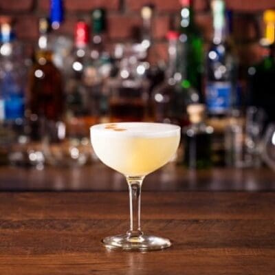 Pisco Sour original recipe with ingredients and doses of the Peruvian