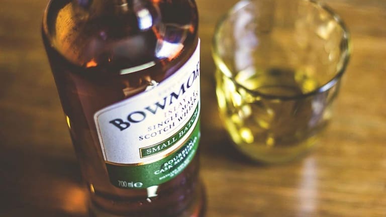 Bowmore Small Batch Whisky Review And Tasting Notes