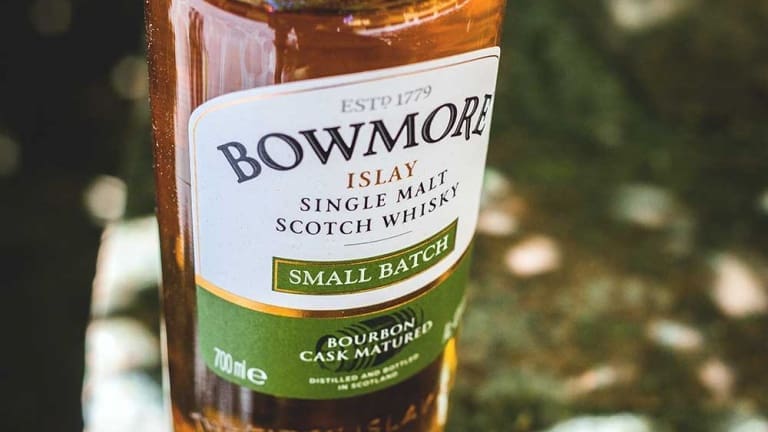Bowmore small batch, good quality cheap peaty Scotch whiskey