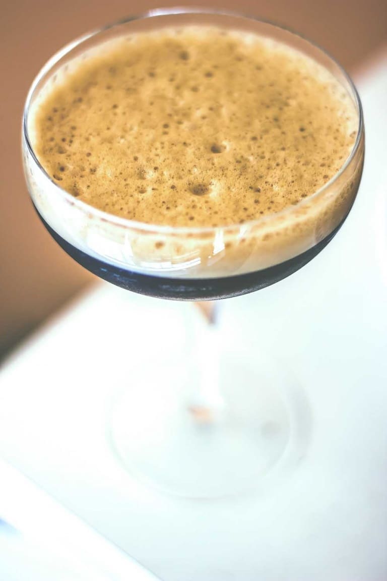 Caffè della Peppina: il nuovo cocktail con grappa e menta
