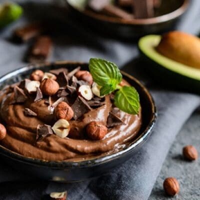 Mousse di cioccolato vegana all’avocado, ricetta gluten free facile e veloce