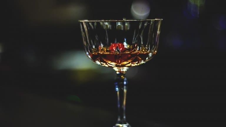 American Boulevardier cocktail made with Bourbon whiskey vermouth bitter