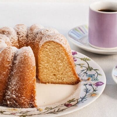 Traditional recipe fluffy bundt to make a tall and delicious cake