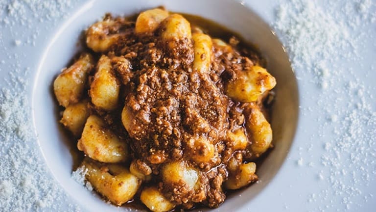 Gnocchi with ragù bolognese recipe: how to make a great pasta dish