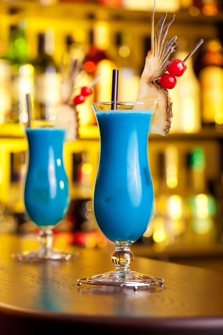 Blue Hawaiian drink recipe: how to make a classic variation of Pina Colada