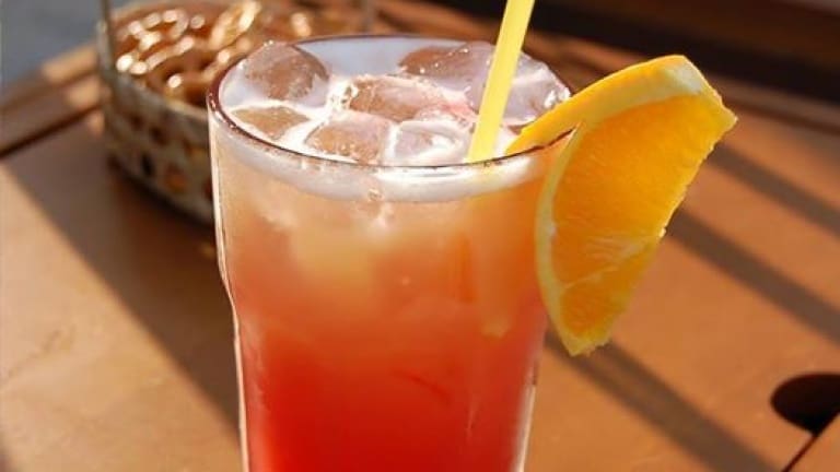 Malibu Sunrise cocktail