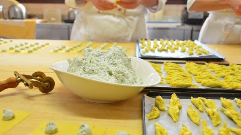Ripieno per i tortelli di ricotta e spinaci: come preparare la pasta ripiena.