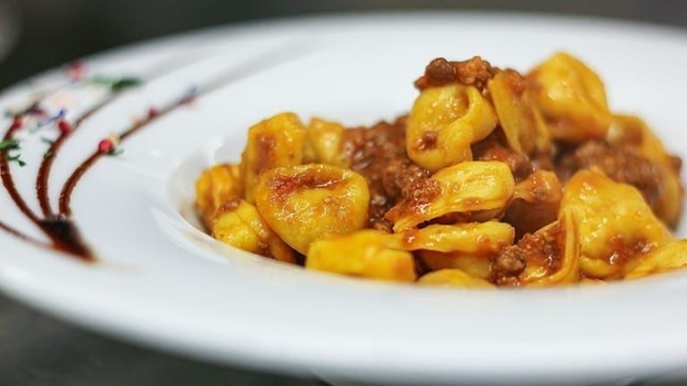Barolo Mascarello 2014 food pairings, tortellini with bolognese meat sauce