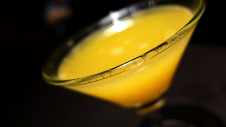 Paradise cocktail: la ricetta originale con ingredienti e dosi per fare un aperitivo delizioso
