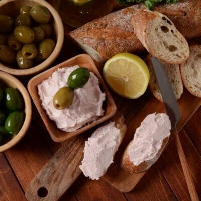 Greek Taramosalata: A Must-Try Dip for Your Meze Platte