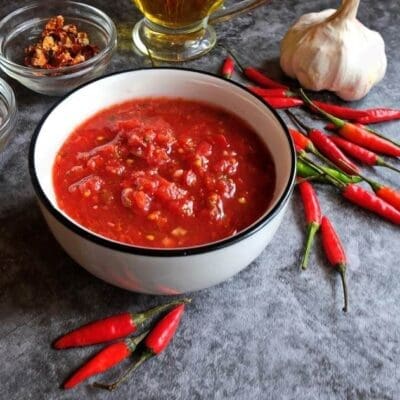 Harissa ricetta originale, salsa di peperoncini marocchina