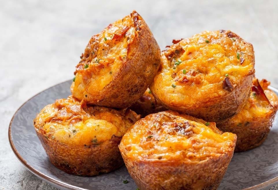 Easy Bacon and Egg Hash Brown Muffins Recipe